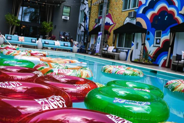 Pool 4 of 73