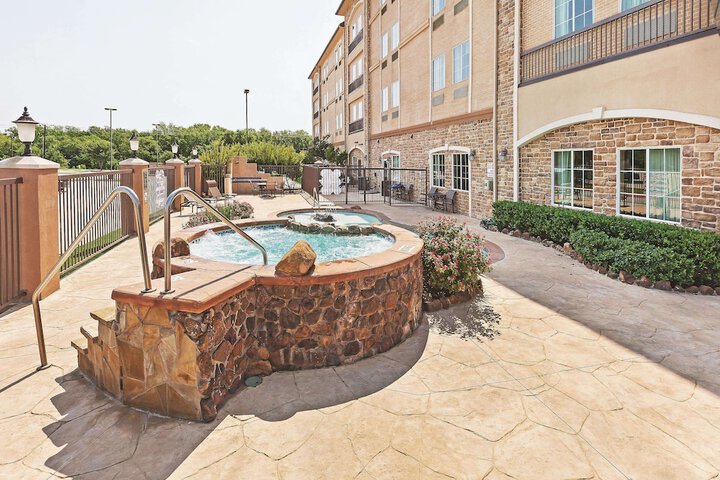 Pool 6 of 47
