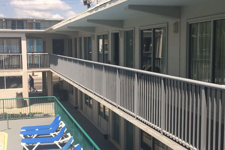 Hotel 2 of 44