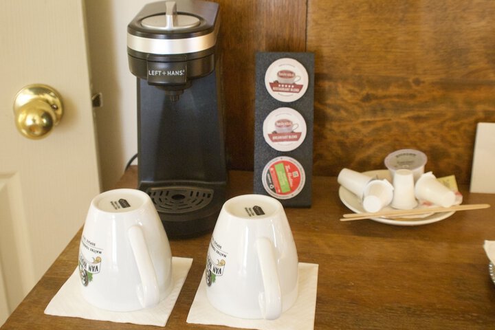Breakfast/Coffee Service 51 of 72