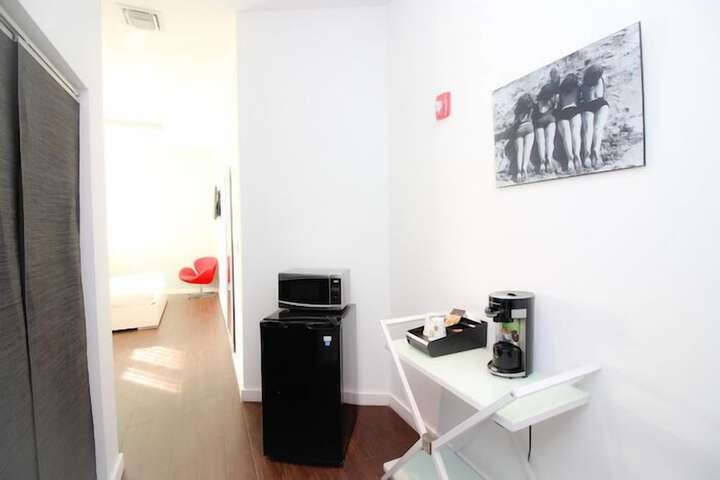 Room 28 of 71