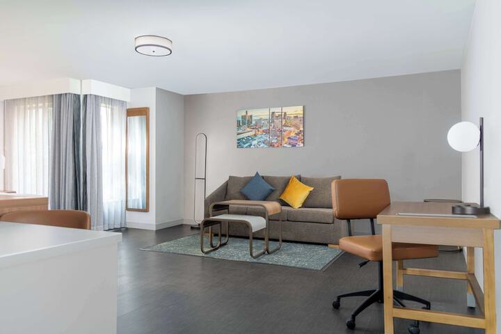 Homewood Suites by Hilton Detroit-Troy