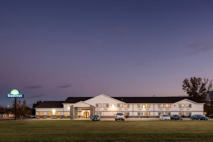 Days Inn by Wyndham Carroll