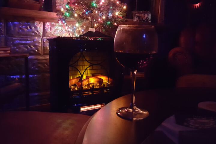 Lounge 46 of 68