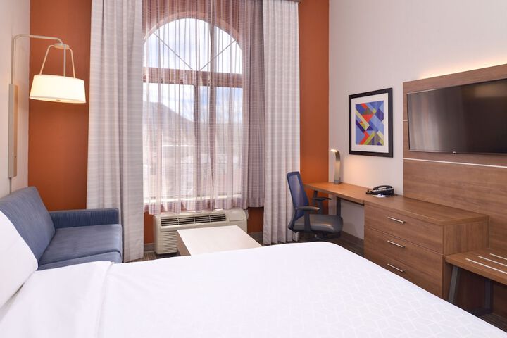 Holiday Inn Express Glenwood Springs by IHG