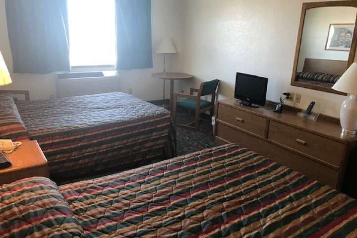 Room 22 of 42