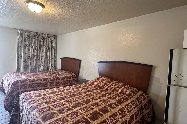 Travel Inn by OYO La Marque Texas City I-45