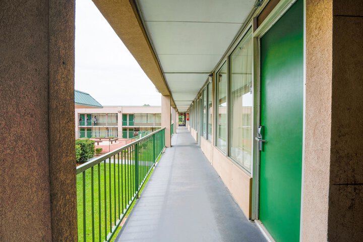 121 Motel Henderson
