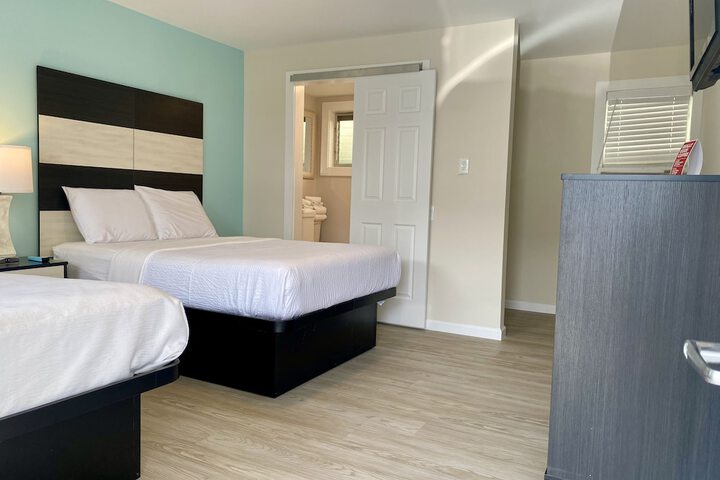 Room 16 of 46