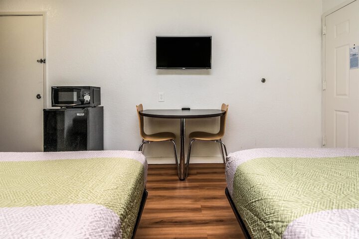 Room 21 of 23
