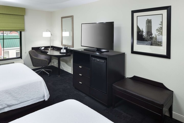 Room 15 of 47