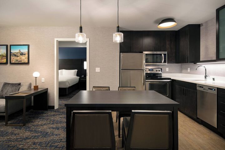 Room 30 of 58