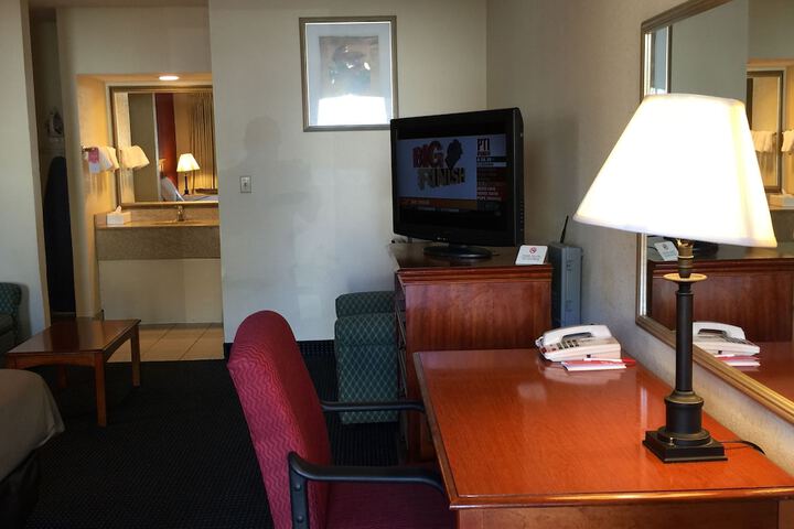 Room 26 of 49