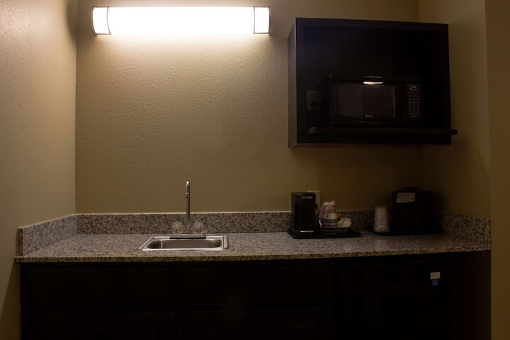 Best Western Plus Menomonie Inn & Suites