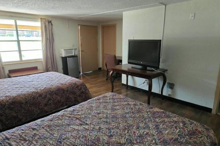 Lion Inn Albemarle by Hotel O Near US 52
