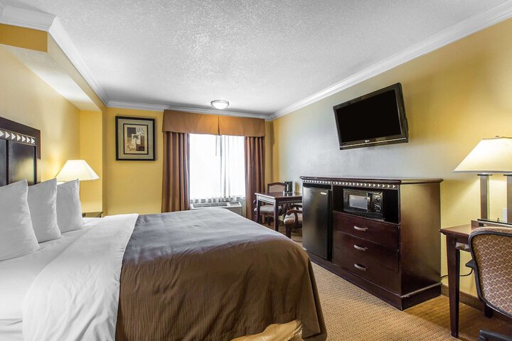 Room 31 of 39