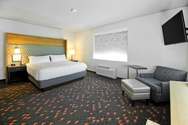 Room 50 of 155