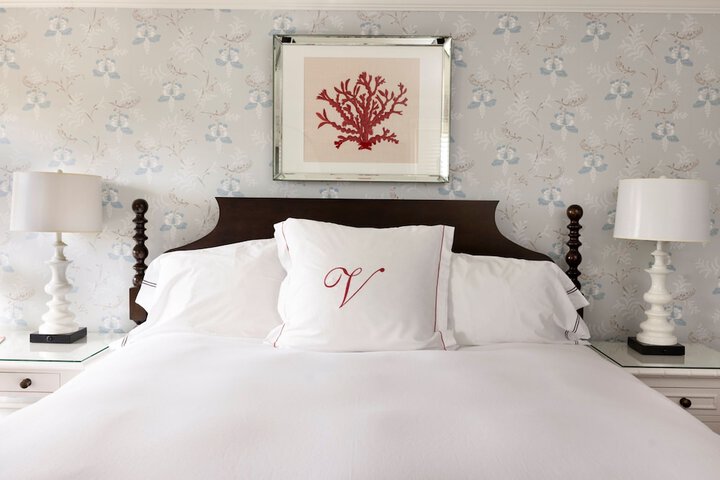 Virginia Hotel