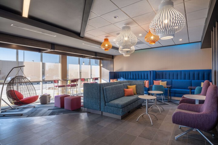 Hotel Interior 6 of 25