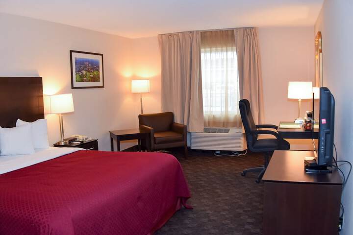 Room 21 of 37