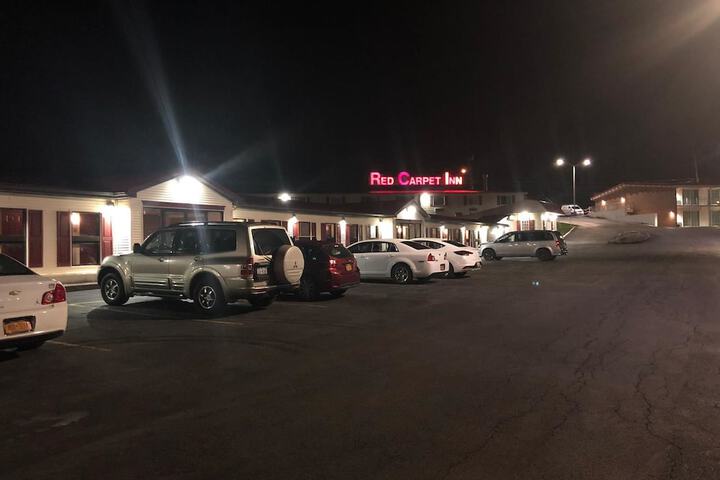 Red Carpet Inn North Syracuse