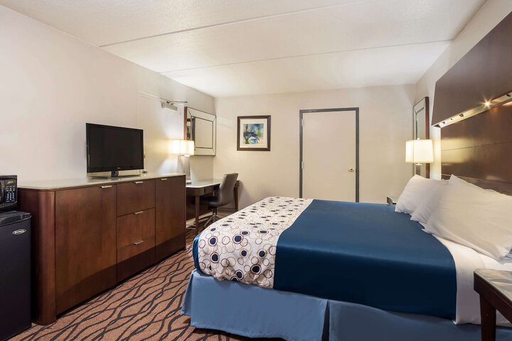 Rodeway Inn Greenwood