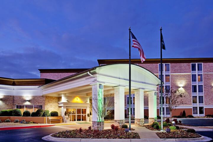 Hotel 3 of 38