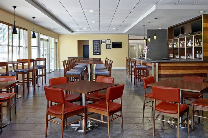 Four Points by Sheraton Surrey