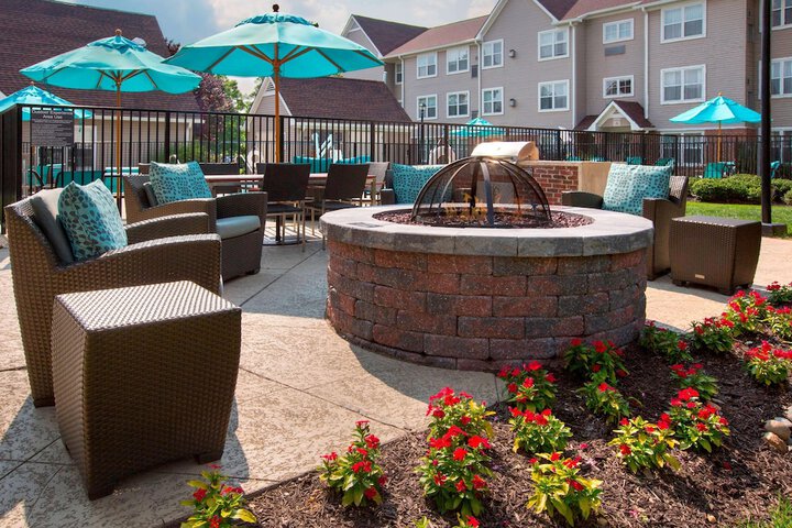 Terrace/Patio 22 of 23