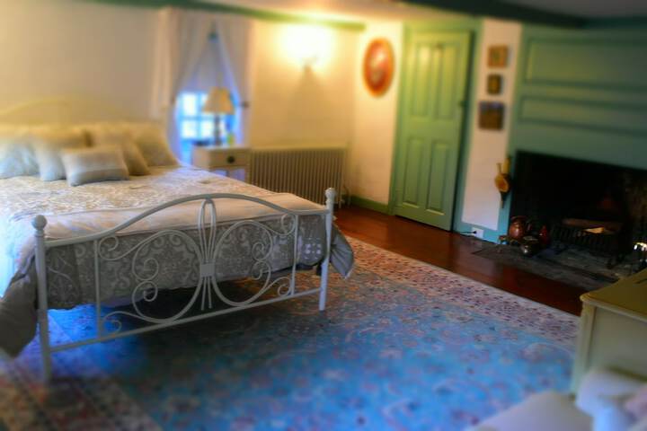 Room 14 of 41