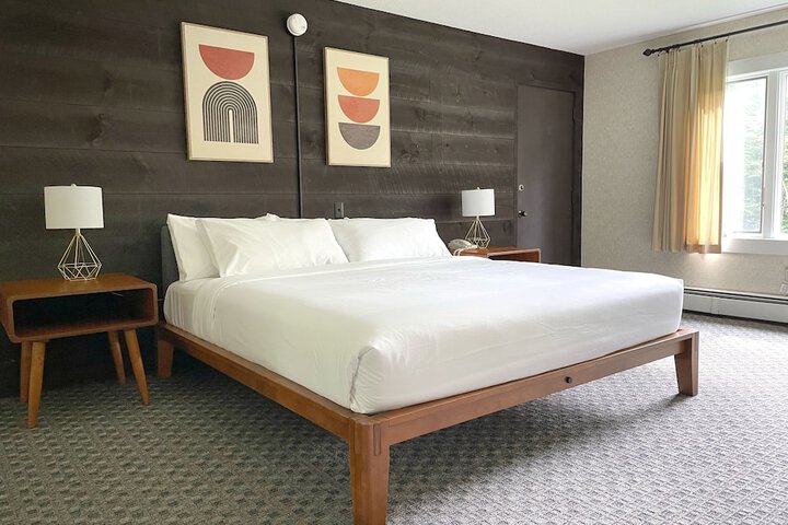 Room 14 of 27