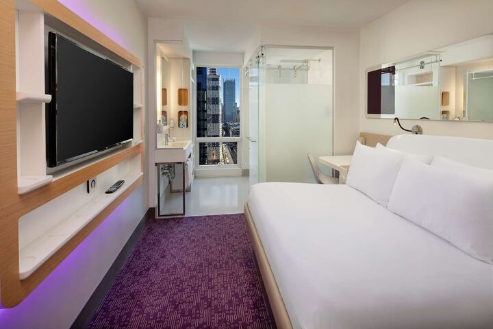 Room 43 of 101