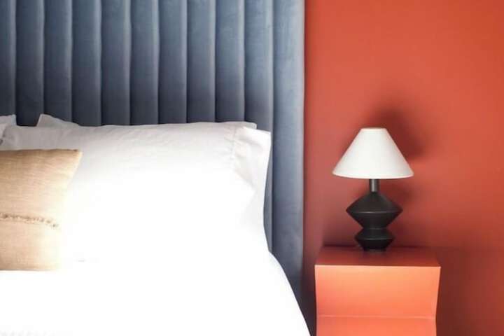 Room 62 of 142