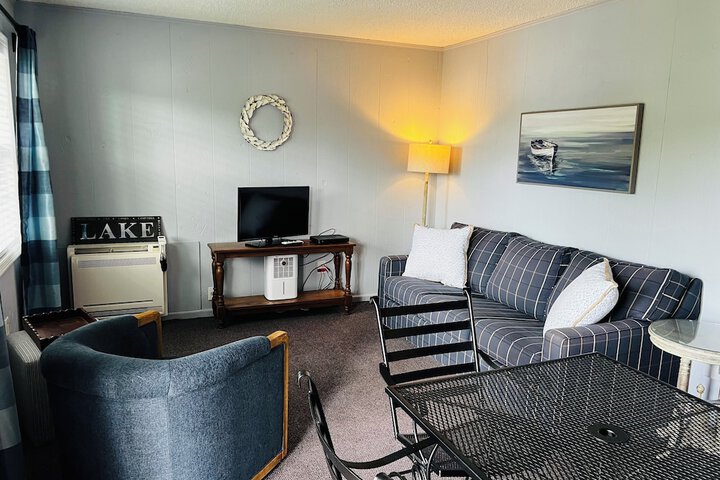 Room 14 of 25