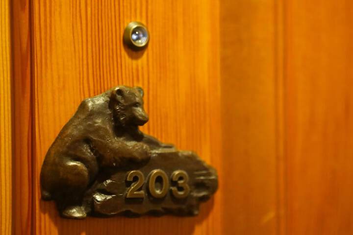 Ballroom/Hall 37 of 46