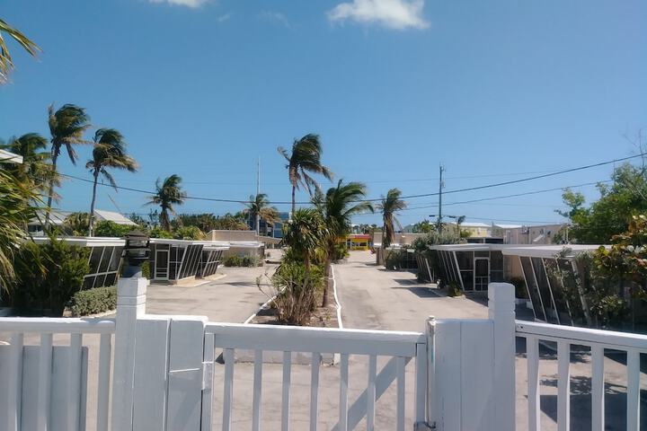 Property Grounds 51 of 54