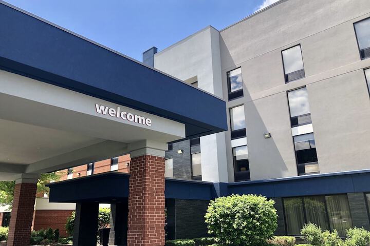 Hampton Inn McHenry