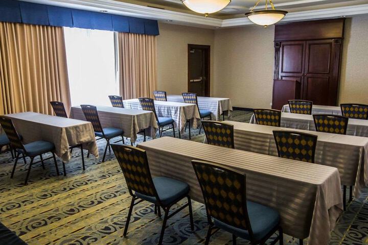 Quality Inn Schaumburg - Chicago near the Mall
