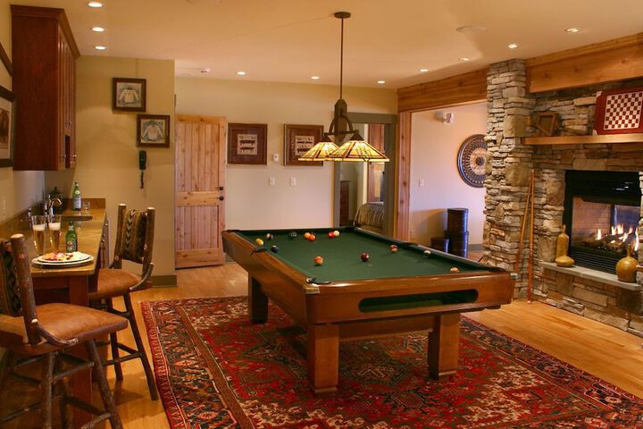 The Mountain Top Inn & Resort