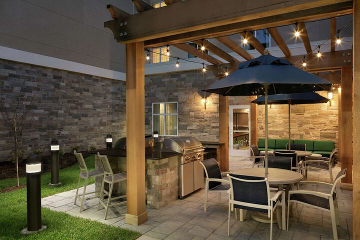 Terrace/Patio 34 of 35