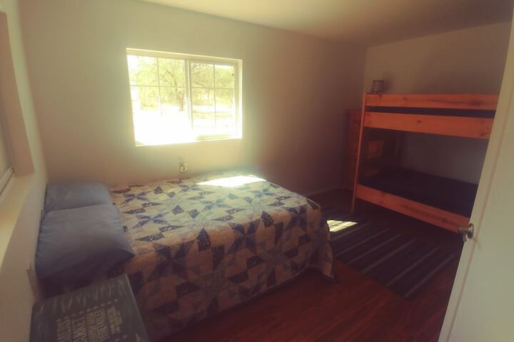 Room 19 of 29