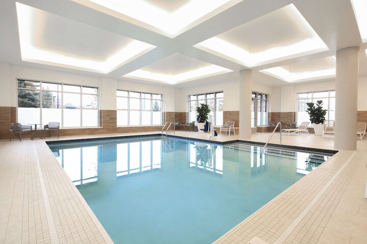 Pool 14 of 64