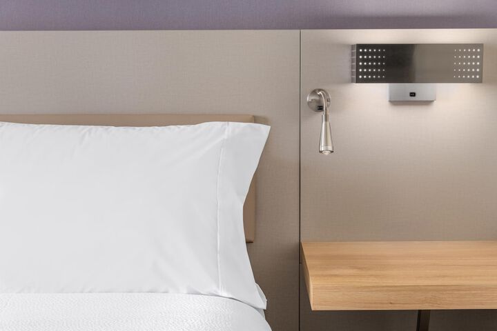 Hilton Garden Inn Queens / JFK Airport