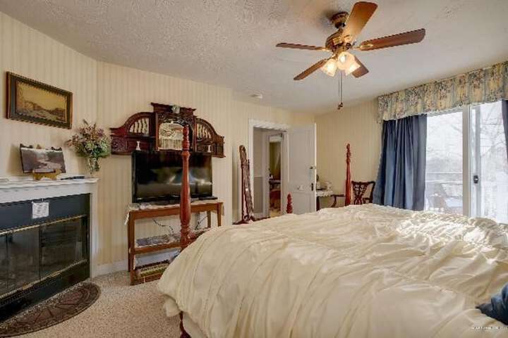 Room 26 of 36