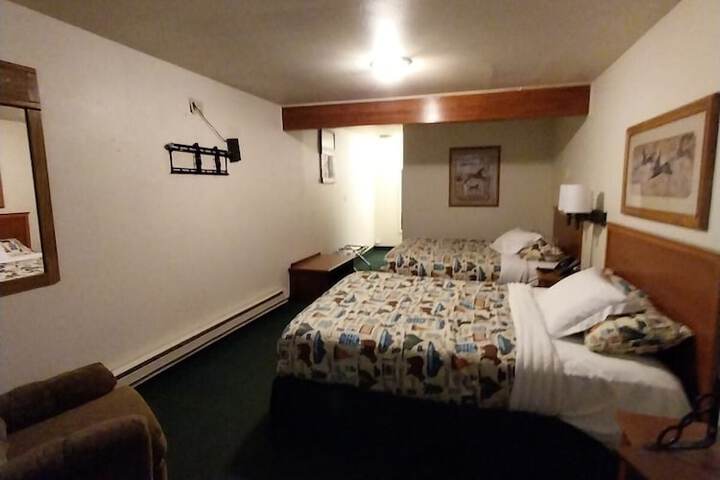 Room 45 of 114