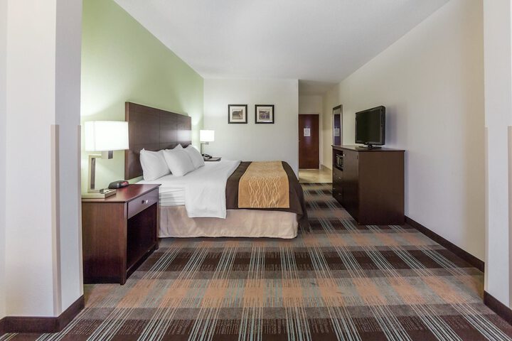 Room 14 of 22