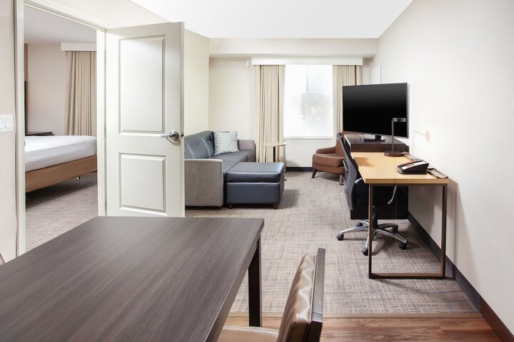 Room 46 of 73