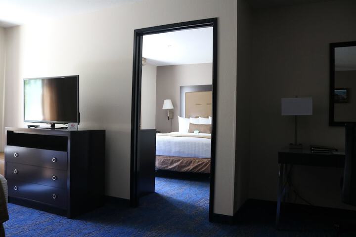 Room 36 of 51