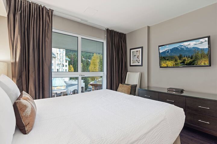 Room 306 of 330