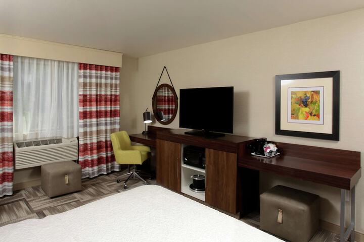 Room 17 of 65